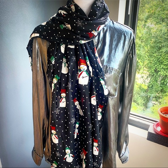 pashmina Accessories - Black/White Holiday Snowman Pashmina Scarf